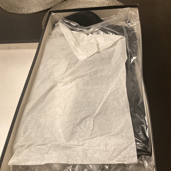 Brand new Via Spiga Boots - Picture 7 of 10